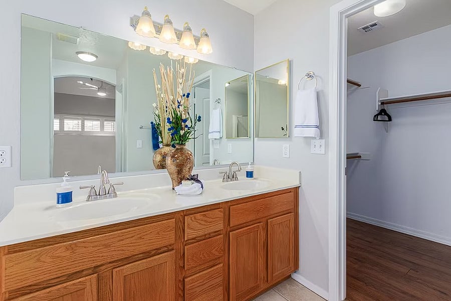 Furnished Finder property 745177_1 photo 14