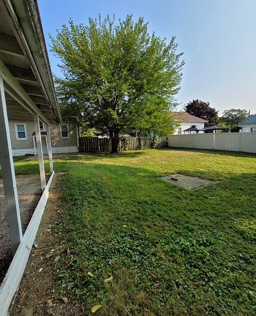 Furnished Finder property 745224_1 photo 23