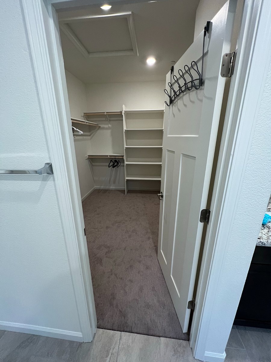 Furnished Finder property 745228_1 photo 15