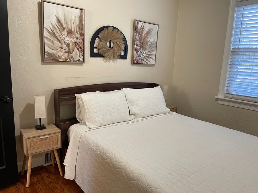 Furnished Finder property 745255_2 photo 18