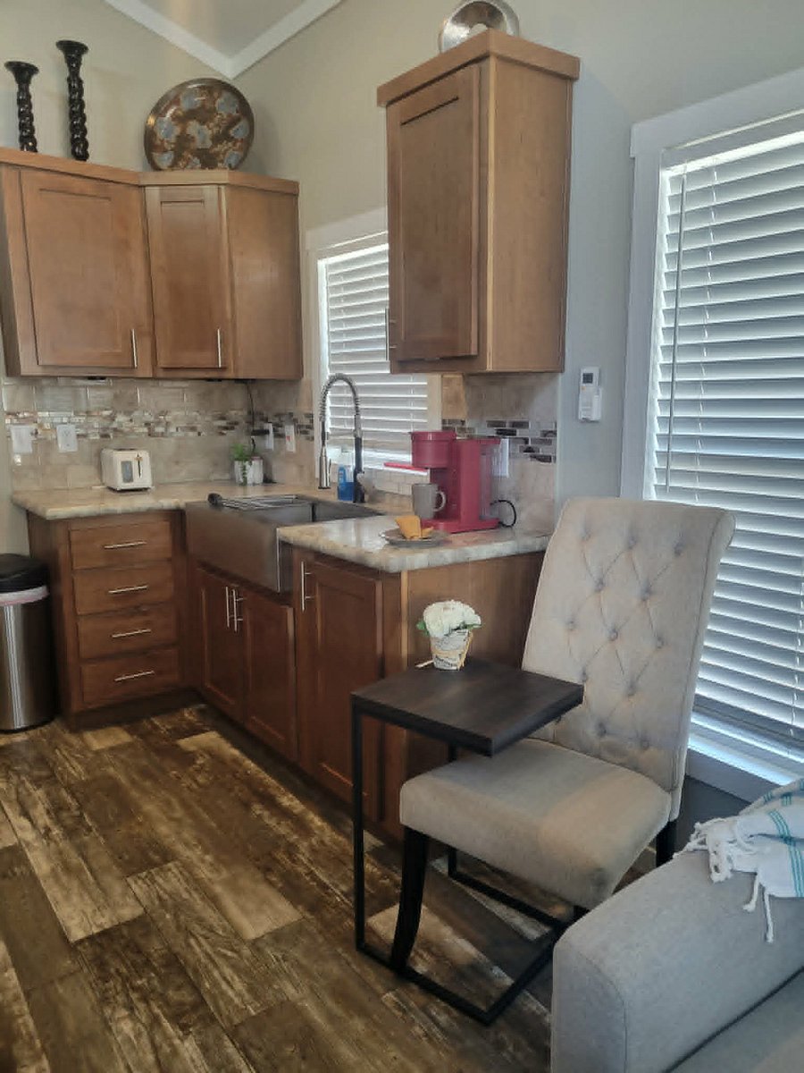 Furnished Finder property 745298_1 photo 14
