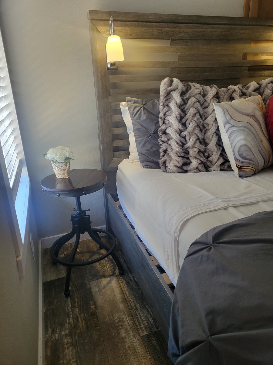 Furnished Finder property 745298_1 photo 25