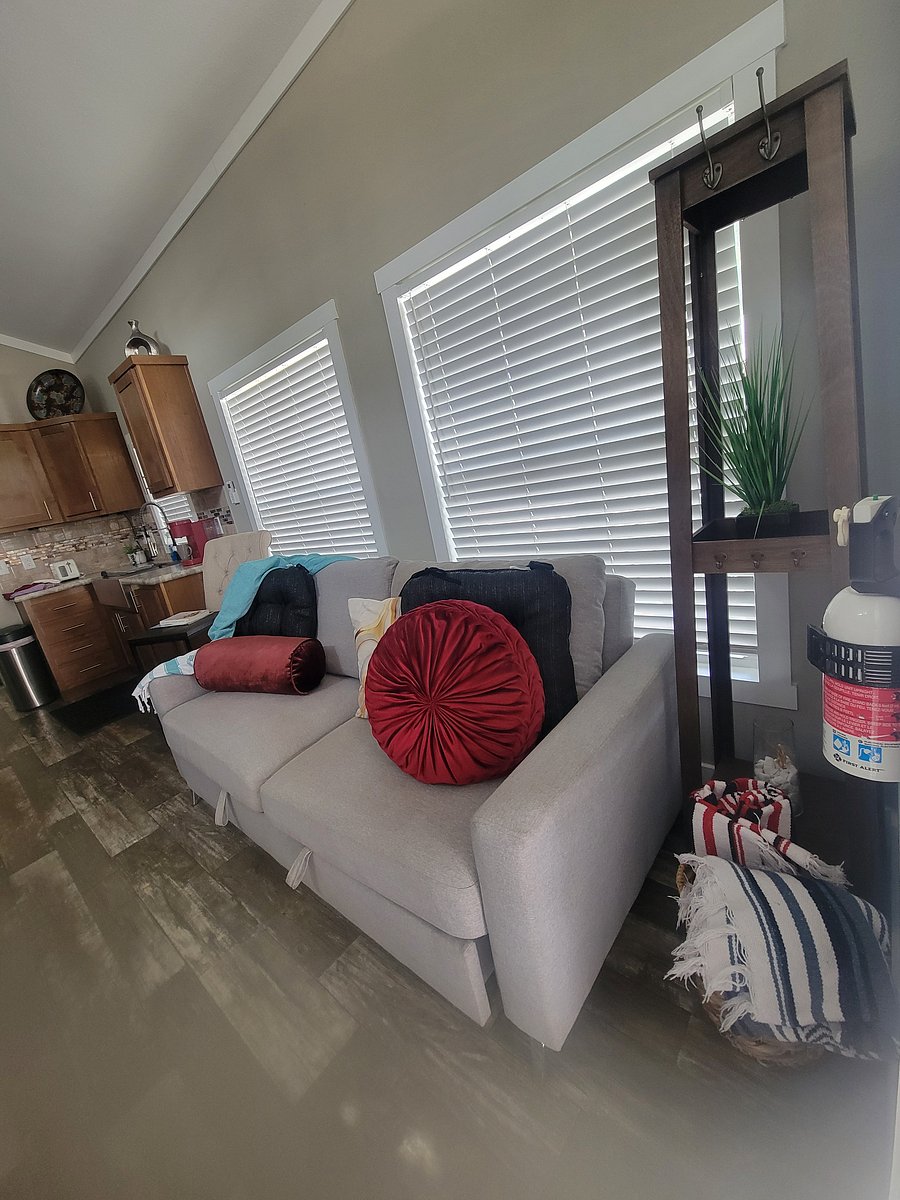 Furnished Finder property 745298_1 photo 23