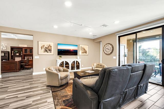 Furnished Finder property 745303_1 photo 9