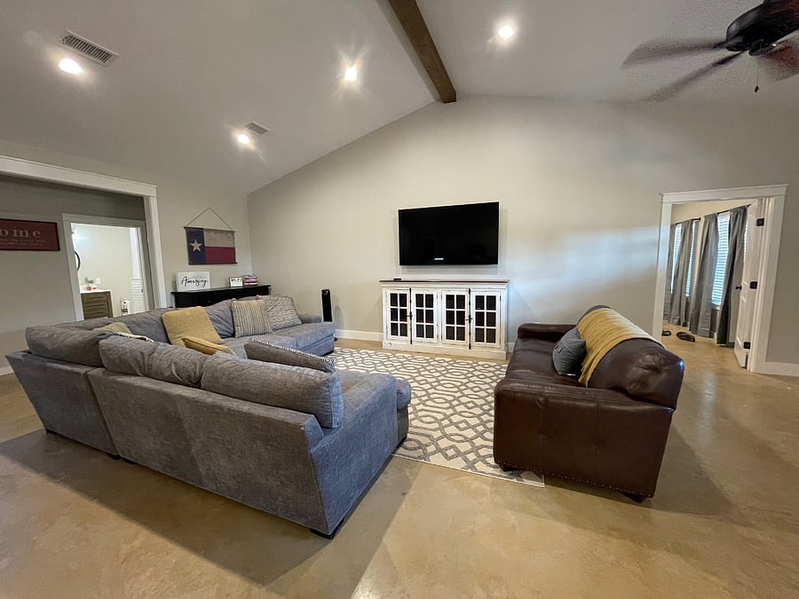 Furnished Finder property 745304_1 photo 4