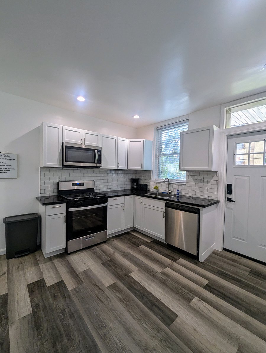 Furnished Finder property 745362_1 photo 3