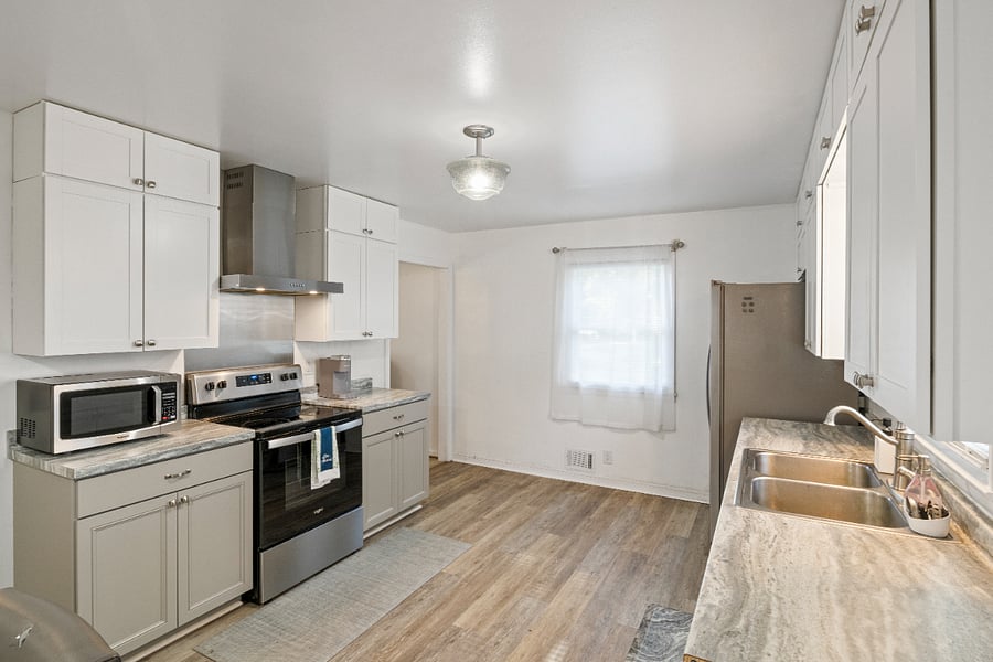 Furnished Finder property 745546_1 photo 5