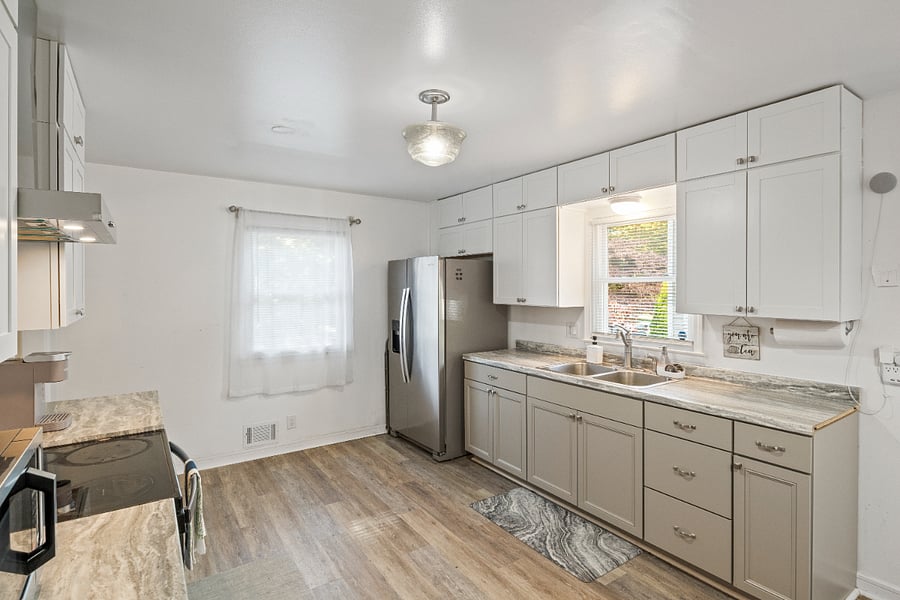Furnished Finder property 745546_1 photo 6