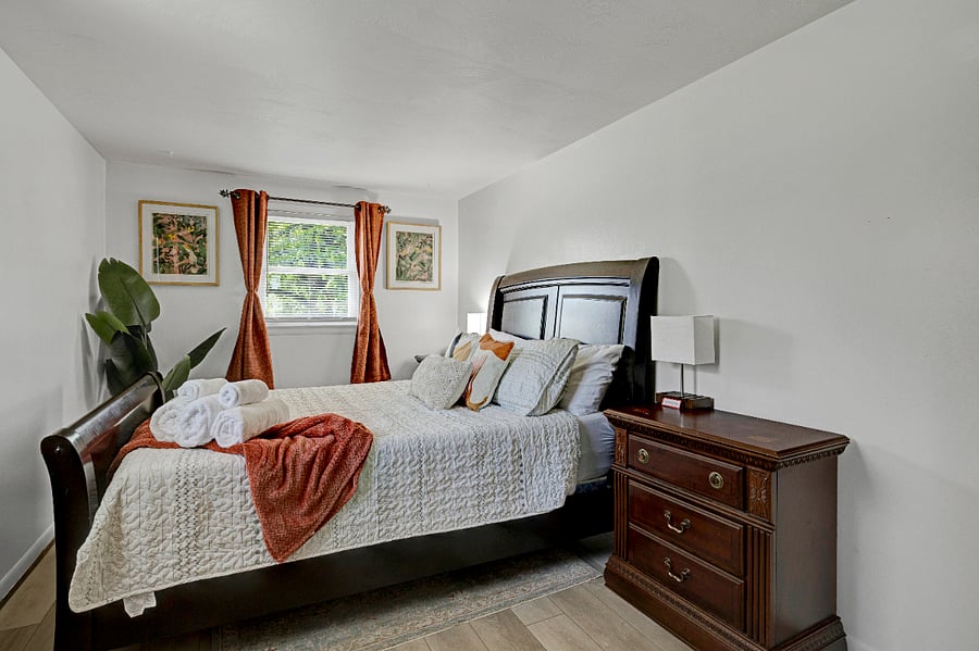 Furnished Finder property 745546_1 photo 10