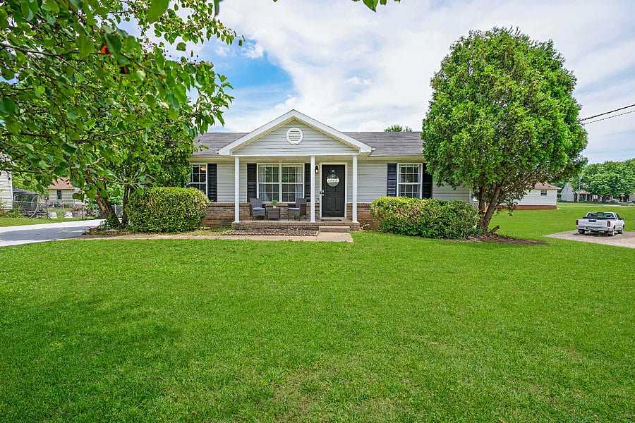 Furnished Finder property 745599_1 photo 9