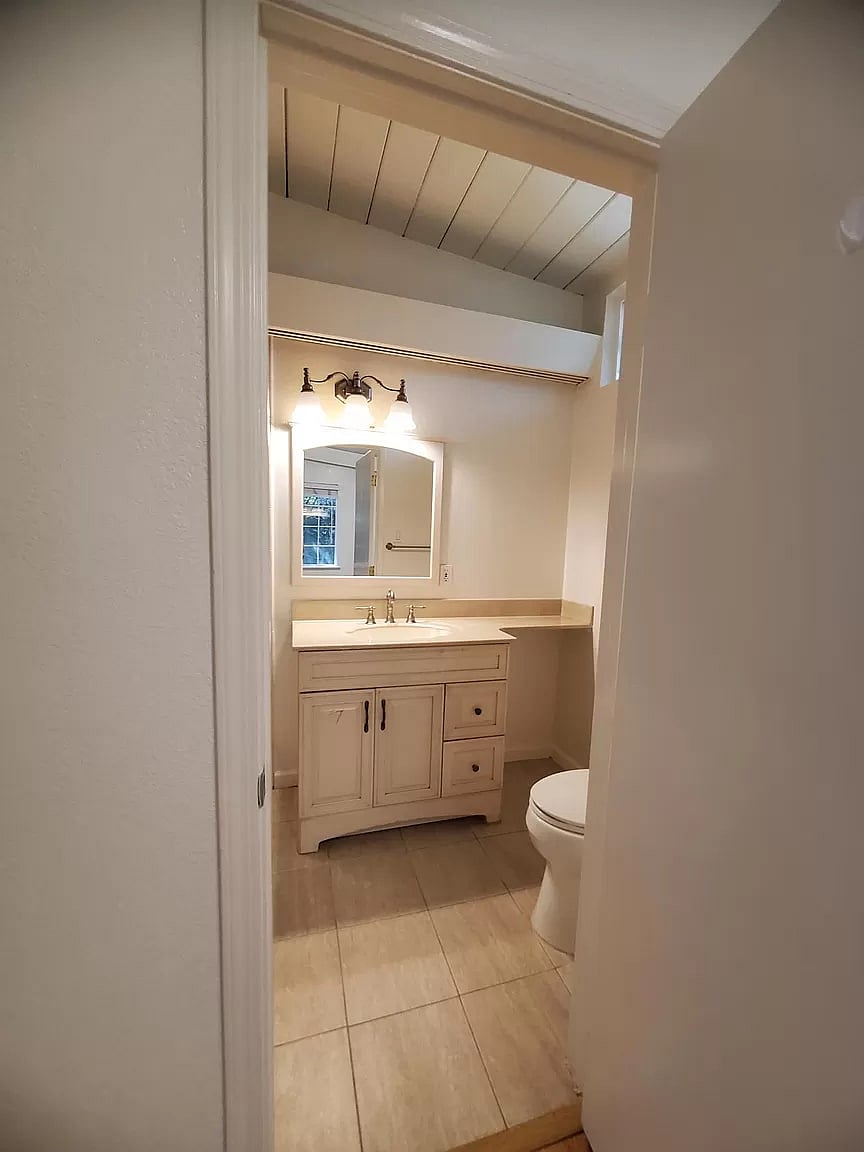 Furnished Finder property 745602_1 photo 21
