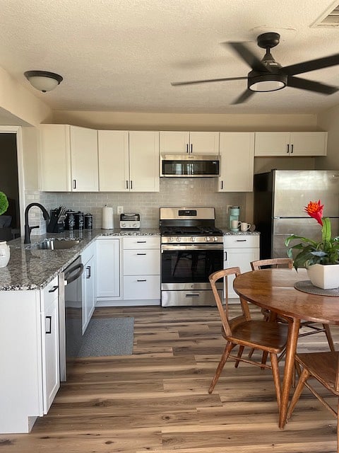 Furnished Finder property 745612_1 photo 8