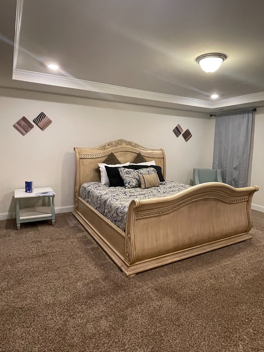 Furnished Finder property 745658_1 photo 13