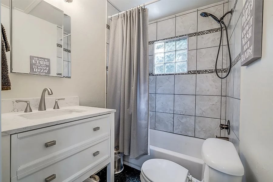 Furnished Finder property 745685_1 photo 4