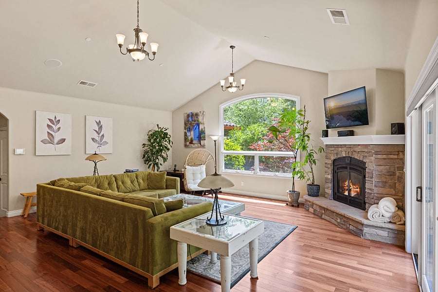 Furnished Finder property 745726_1 photo 11
