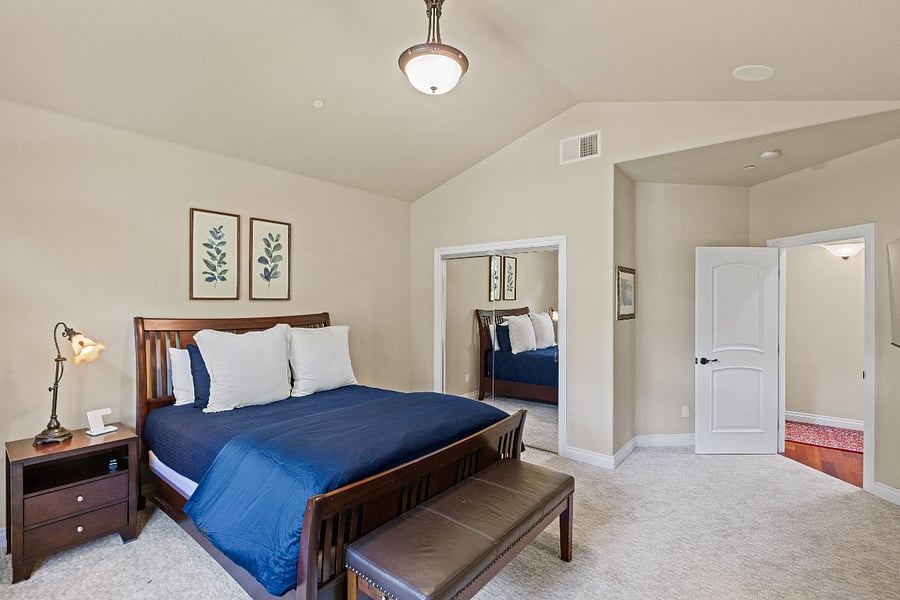 Furnished Finder property 745726_1 photo 23