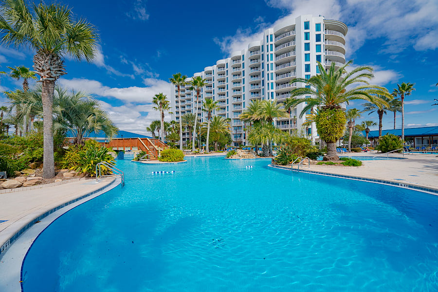 Make a splash or relax the day away at the sparkling communal pool