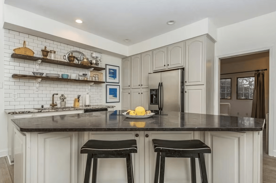 Furnished Finder property 745758_1 photo 3
