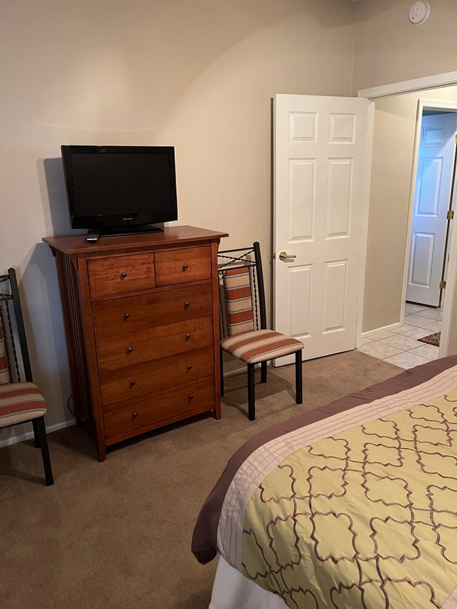 Furnished Finder property 745779_1 photo 4
