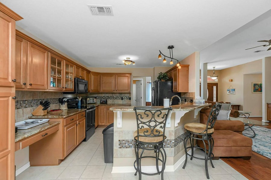 Furnished Finder property 745803_1 photo 8