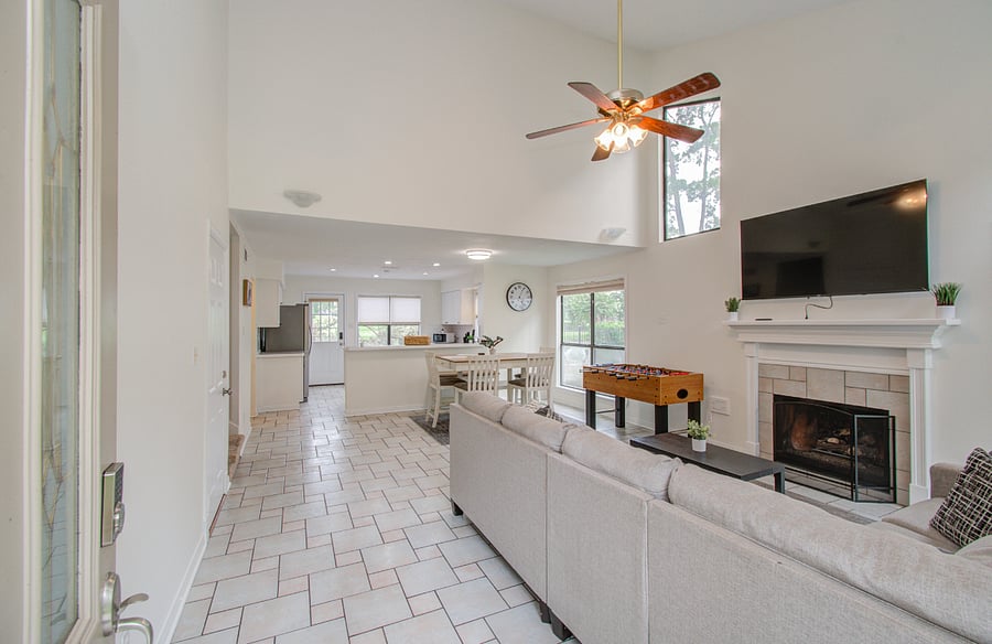 Furnished Finder property 745824_1 photo 1