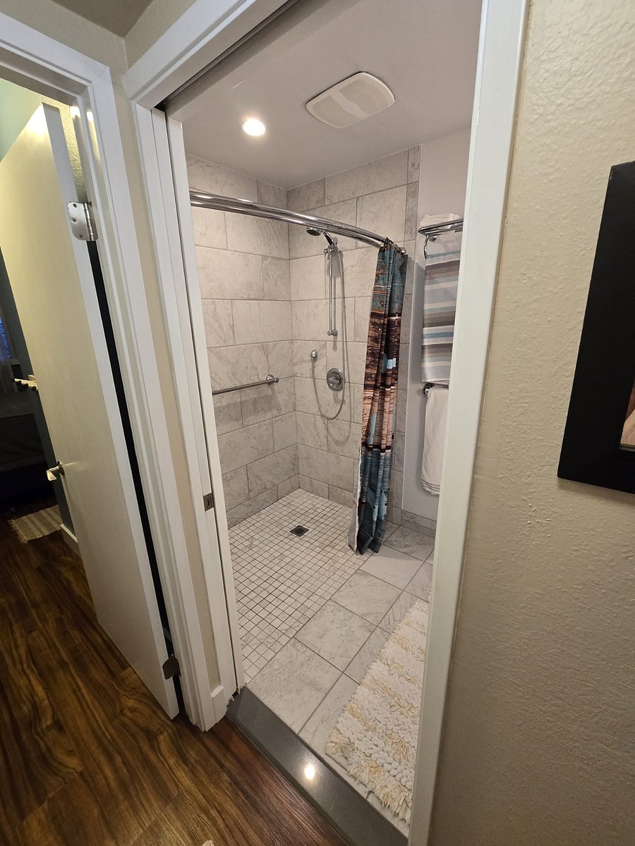 Furnished Finder property 745828_1 photo 31