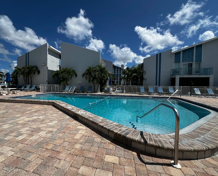 Furnished Finder property 745832_1 photo 35