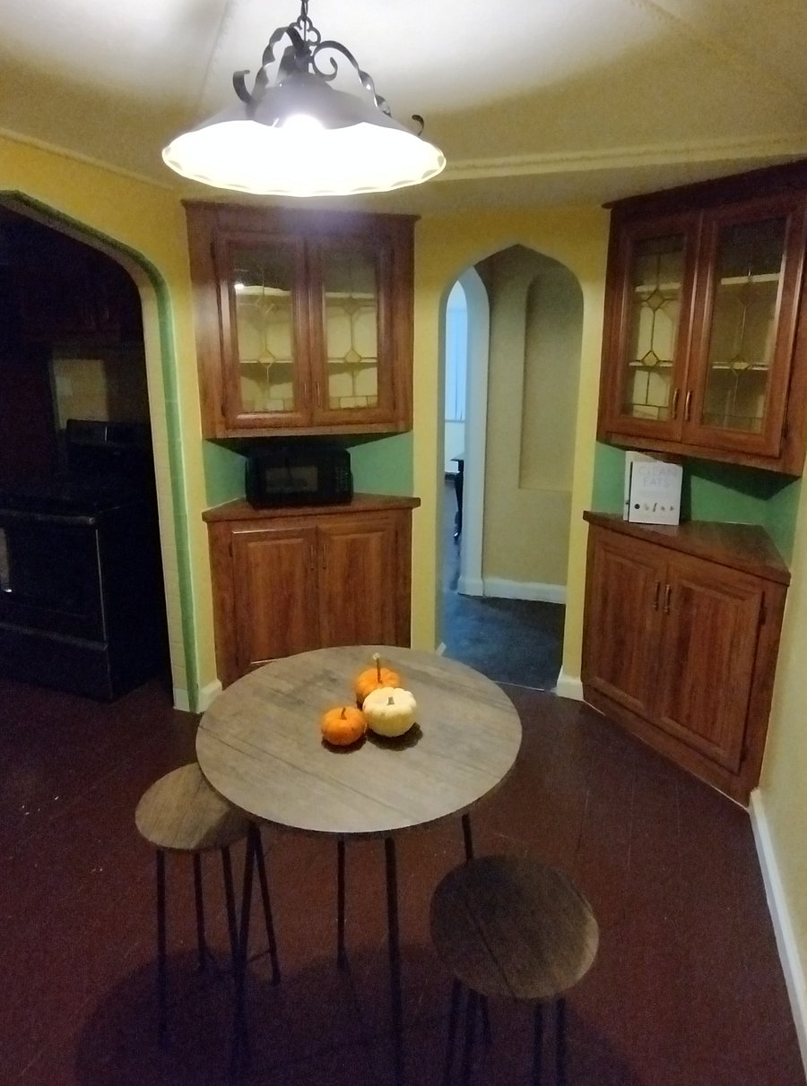 Breakfast nook