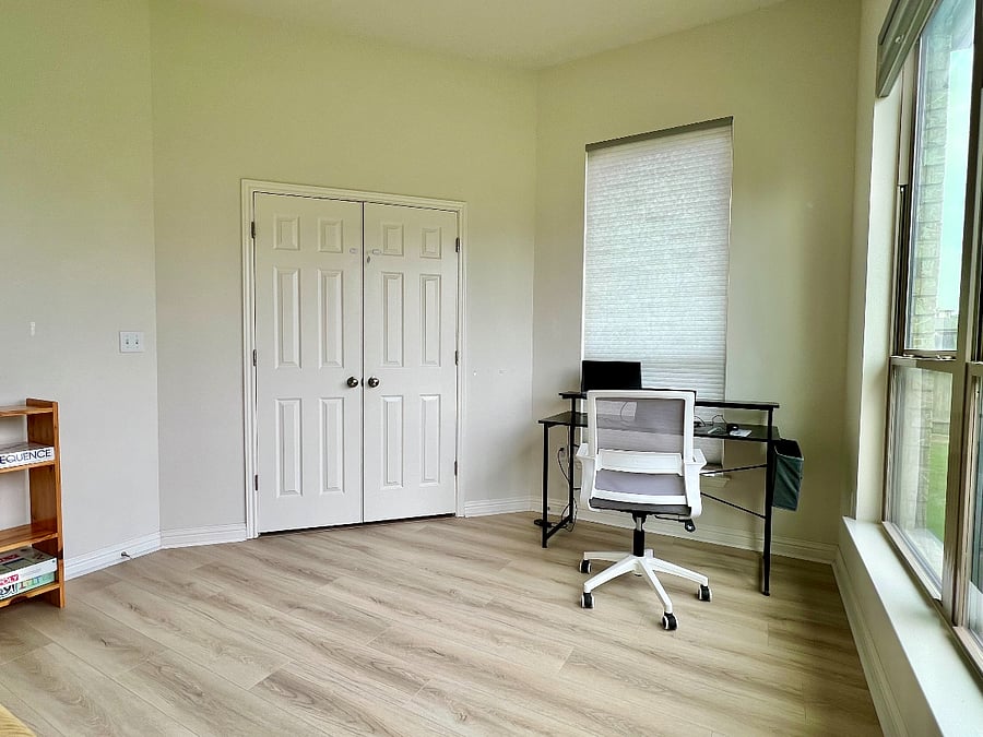 Furnished Finder property 745999_1 photo 12