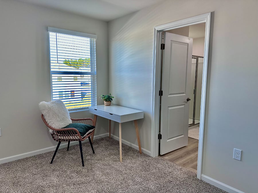 Furnished Finder property 746007_1 photo 8