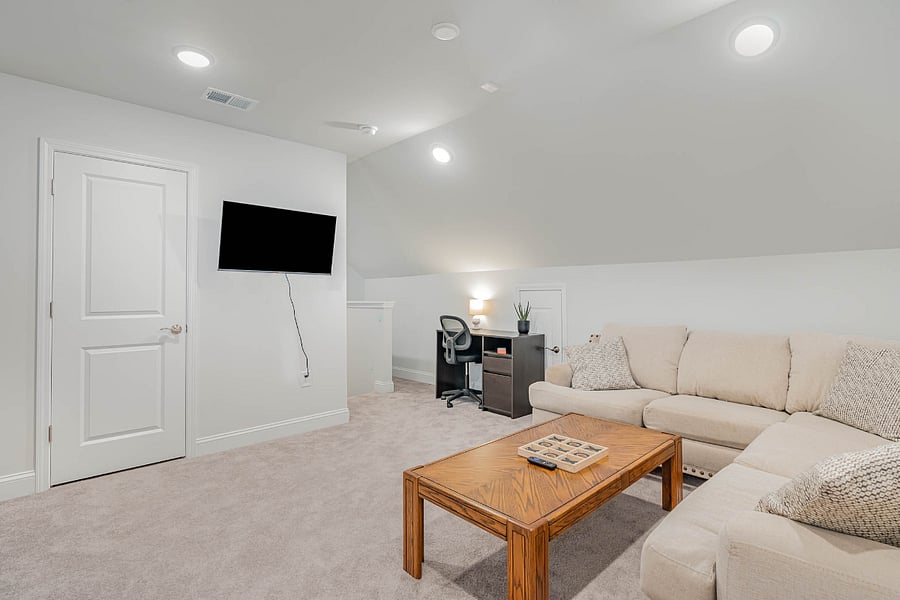 Furnished Finder property 746069_1 photo 9