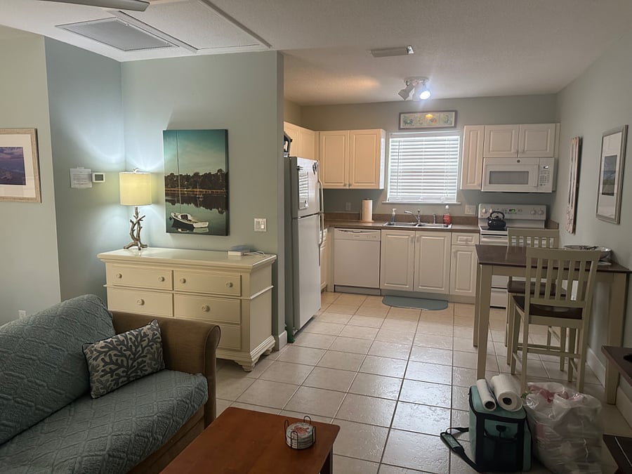 Furnished Finder property 746084_1 photo 4