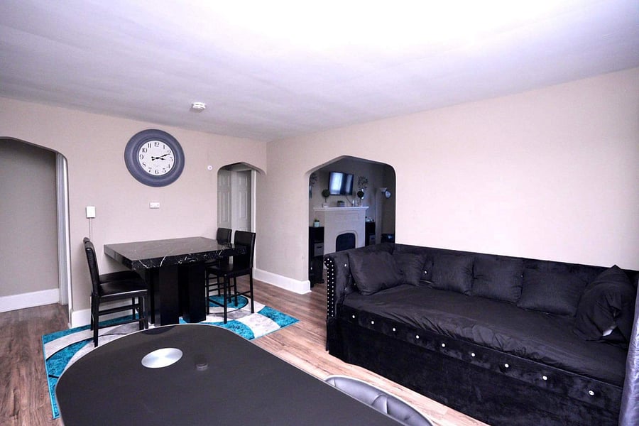 Furnished Finder property 746086_1 photo 5