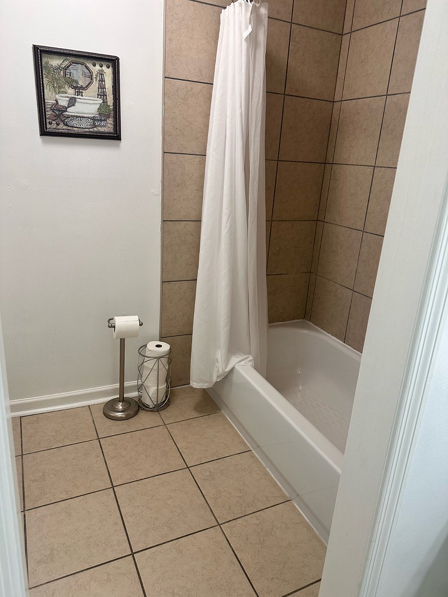 Furnished Finder property 746142_1 photo 15
