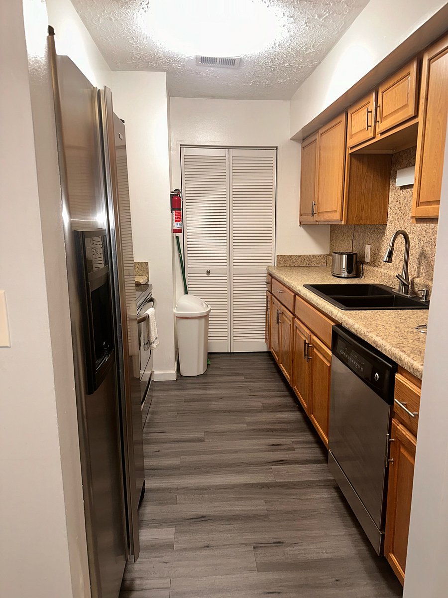 Furnished Finder property 746142_1 photo 3
