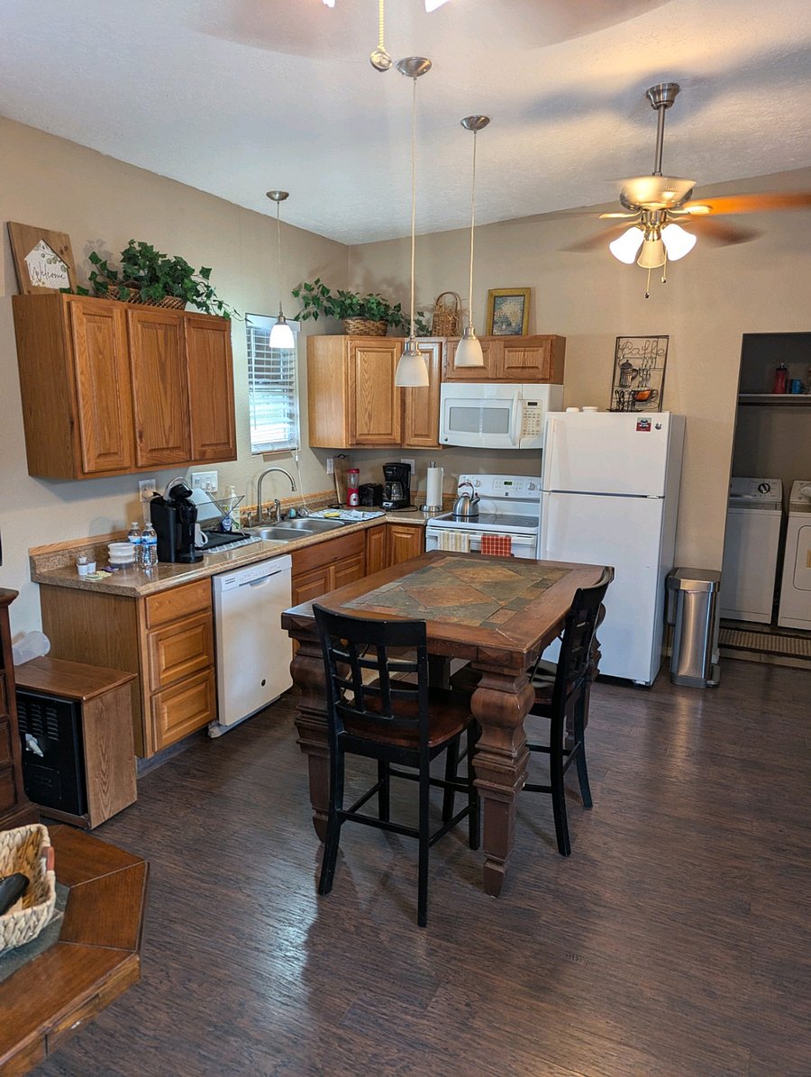 Furnished Finder property 746152_1 photo 4