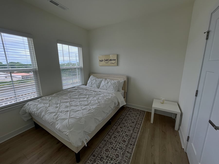 Furnished Finder property 746159_1 photo 11