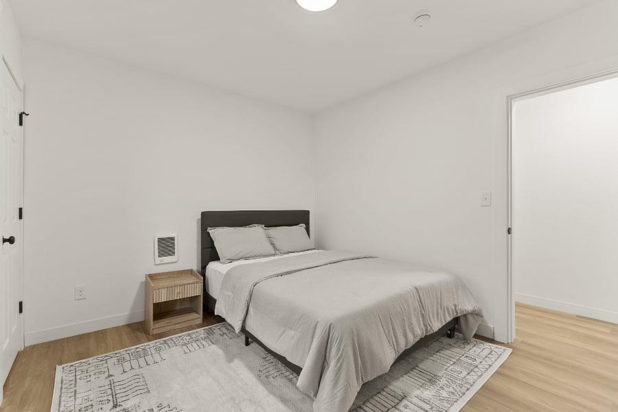 Furnished Finder property 746172_2 photo 8