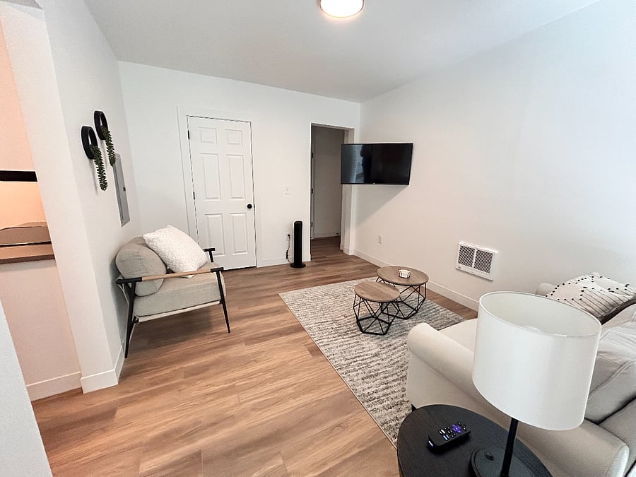 Furnished Finder property 746172_4 photo 3