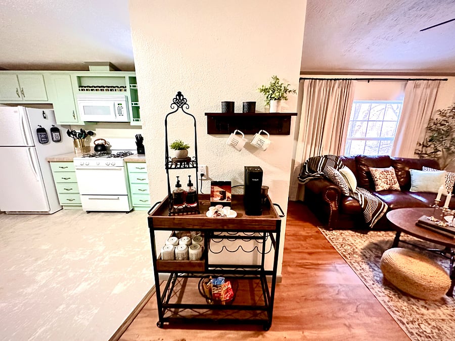 Furnished Finder property 746196_1 photo 28