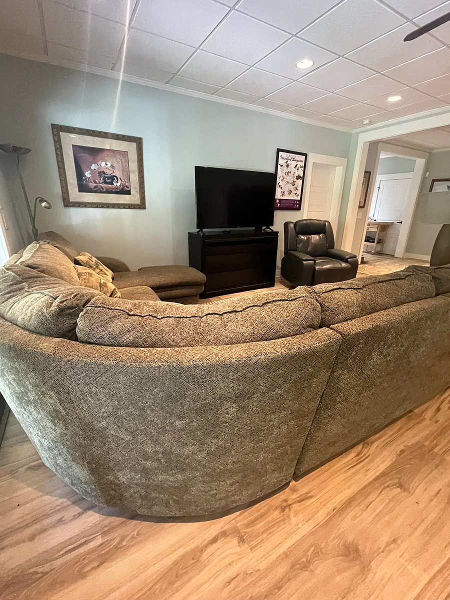 Rec/TV Room