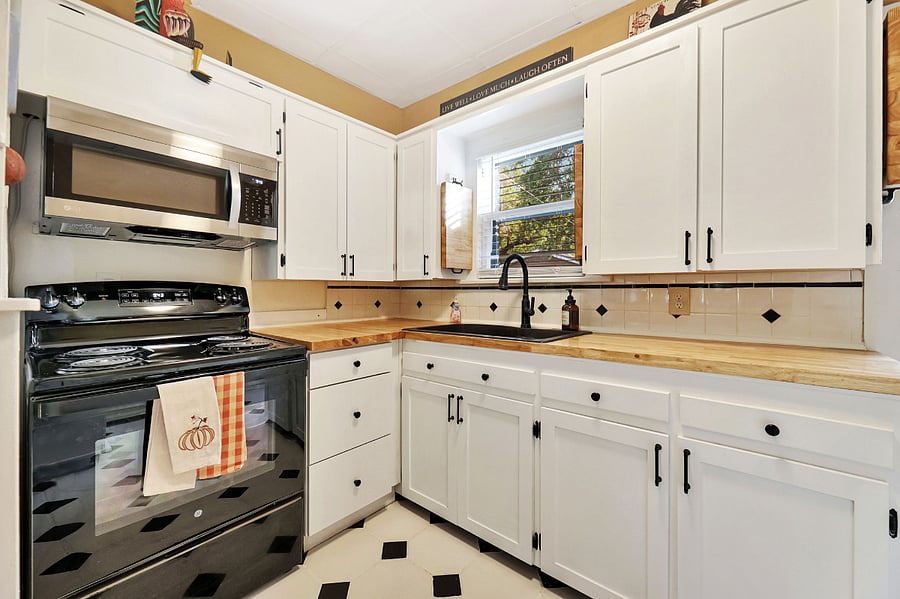 Furnished Finder property 746261_1 photo 10