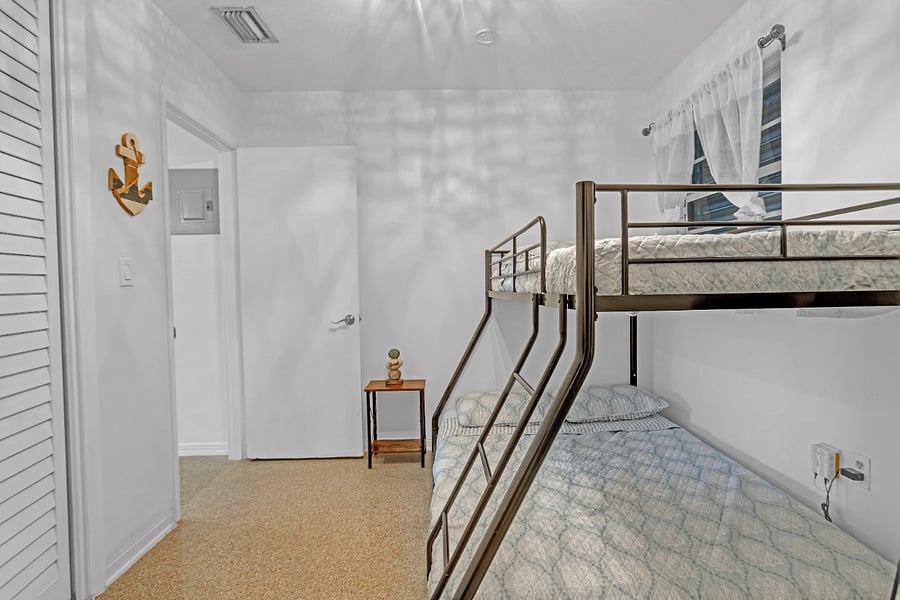 Furnished Finder property 746327_1 photo 18