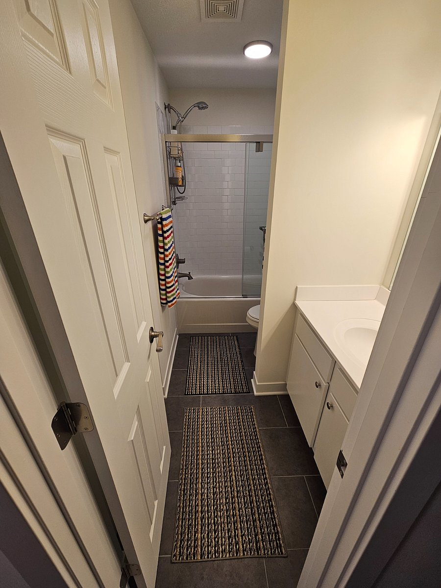 Furnished Finder property 746333_1 photo 17