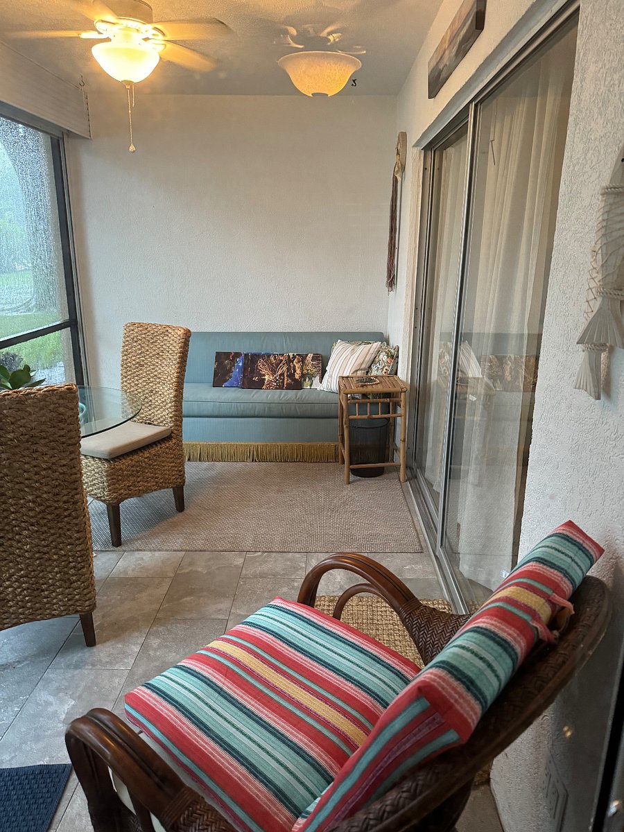 Screened back patio