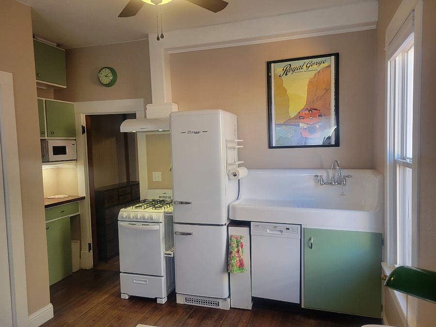 Furnished Finder property 746425_1 photo 12