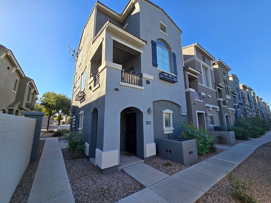 Furnished Finder property 746477_1 photo 1