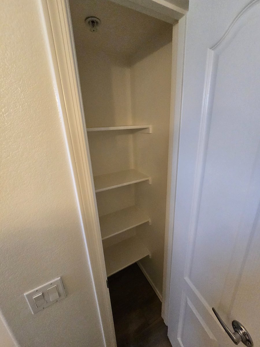 Furnished Finder property 746477_1 photo 33