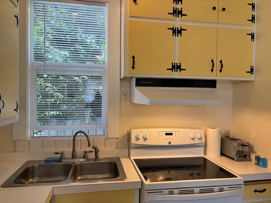 Furnished Finder property 746480_2 photo 8