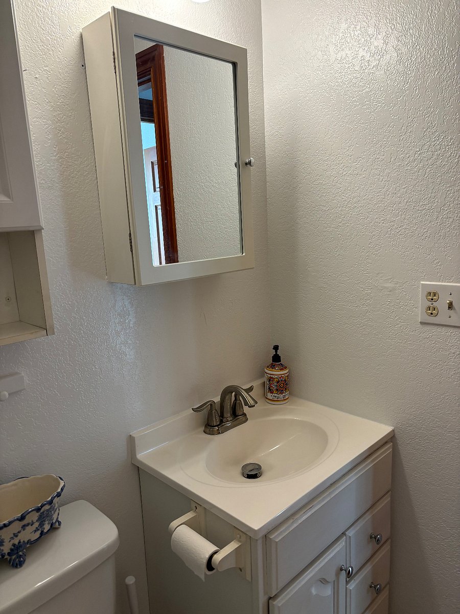 Furnished Finder property 746480_5 photo 17